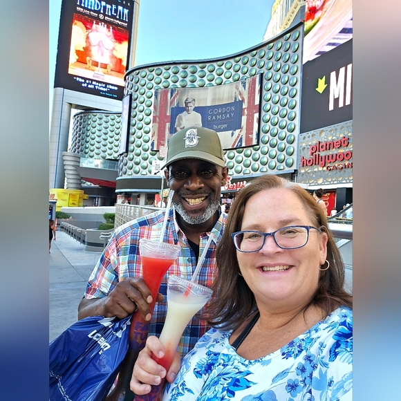 Meet your Posher, Trayci - Picture 7 of 7